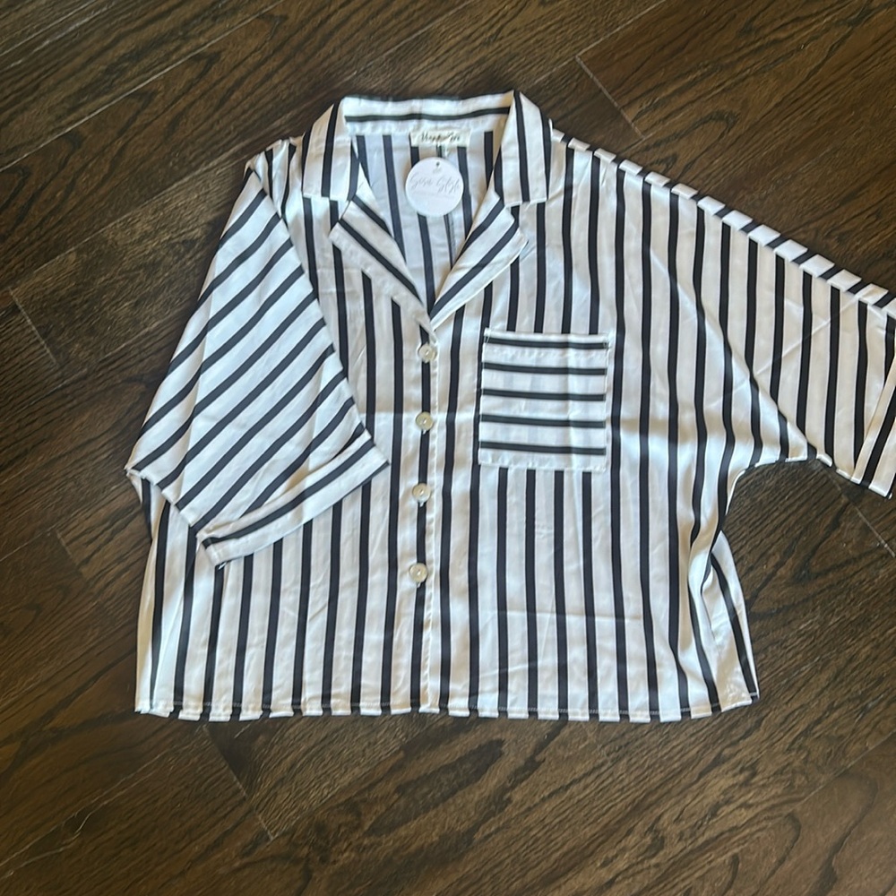 Vine & Love stripe top